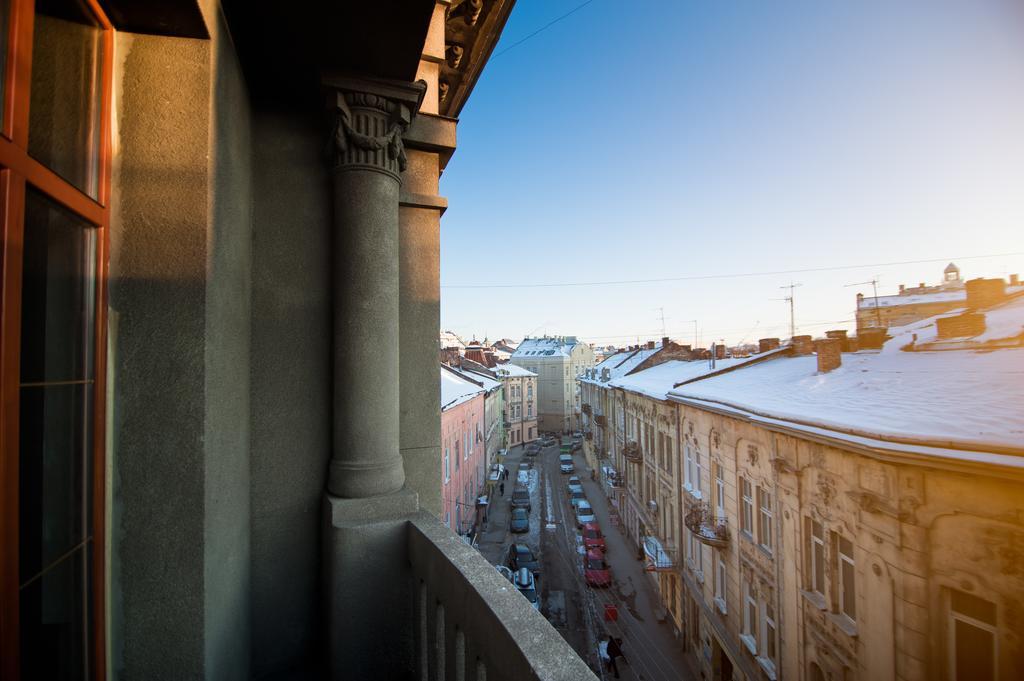 British Club Lviv Exterior foto